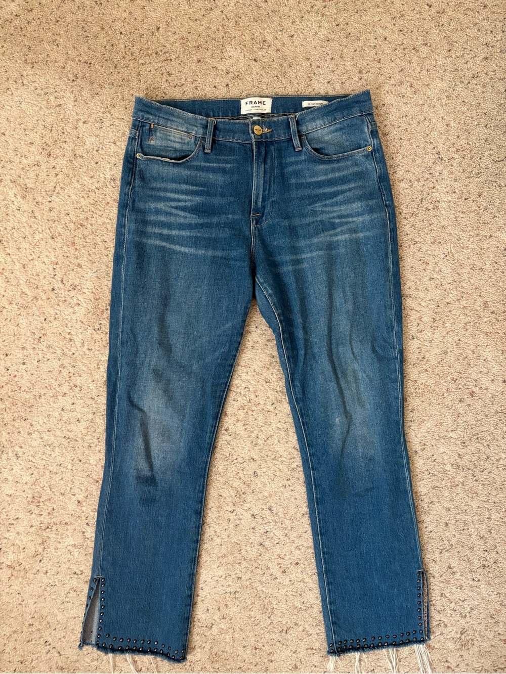 Frame Le high straight Jean with Studded Hem